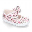 FLOWERS Cotton canvas Little Mary Janes with velcro strap and bow.