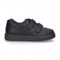 Washable Nappa leather kids sporty shoes laceless and with reinforced toe cap.