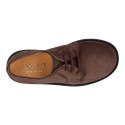 Zapato colegial tipo Blucher con cordones en piel lisa Boxcalf.