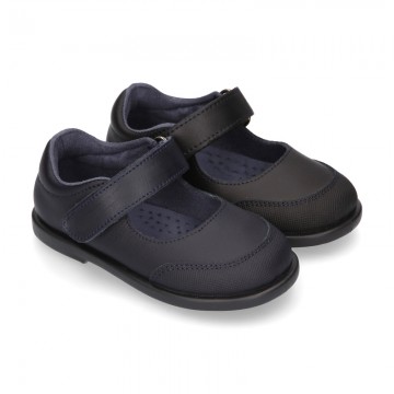 School shoes Washable leather Mary Janes with hook and loop strap for little girls.