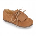 Suede leather Laces up style shoes with FRINGED design.