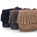 Fringed design Booties with shoelaces closure with TASSELS in suede leather for kids.