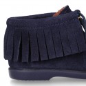 Fringed design Booties with shoelaces closure with TASSELS in suede leather for kids.