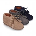 Fringed design Booties with shoelaces closure with TASSELS in suede leather for kids.