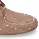 Little Ankle boot shoes Wallabee style in suede leather with metal dots.