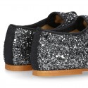 Classic Laces up shoes in GLITTER.