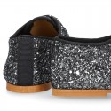 Classic Laces up shoes in GLITTER.