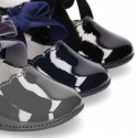 Classic Mary Jane shoes angel style for baby in patent leather with VELVET ties.