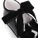 Classic Mary Jane shoes angel style for baby in patent leather with VELVET ties.