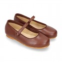 Nappa leather classic Mary Jane shoes with velcro strap and button in fall colors.