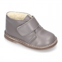 EXTRA SOFT Nappa leather Safari boots with velcro strap and fake hair lining.