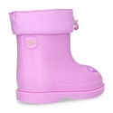 Little HIPPO Rain boots design with adjustable neck for little kids.