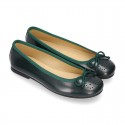 Classic satin leather ballet shoes with english perforated design.