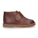 Nappa leather Safari boots with velcro strap and fake hair lining in COWHIDE color.