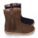 Suede leather boot shoes with side buckle with fringed design for girls.