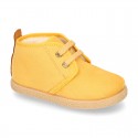 Autumn winter canvas casual ankle boots with fake hair lining.