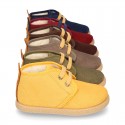 Autumn winter canvas casual ankle boots with fake hair lining.
