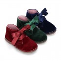 Classic VELVET safari boots with silk ties closure.