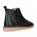 Casual SOFT NAPPA leather kids ankle boot shoes with elastic band and zipper closure.