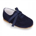 Classic perforated kids Suede leather Lace-up oxford shoes.