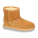 SUEDE LEATHER Australian style Boot shoes with fake hair lining.