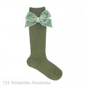 CHILDREN´S COTTON KNEE-HIGH SOCKS WITH VELVET SIDE BOW BY CONDOR.