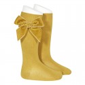 CHILDREN´S COTTON KNEE-HIGH SOCKS WITH VELVET SIDE BOW BY CONDOR.