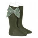 CHILDREN´S COTTON KNEE-HIGH SOCKS WITH VELVET SIDE BOW BY CONDOR.