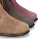 Suede leather little ankle boots with FRINGED design for kids.