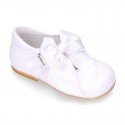 Classic sweet patent leather little Mary Janes with scallop and buckle with BOW design.