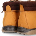 Nobuck leather ankle boots mountain style to dress.