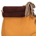 Nobuck leather ankle boots mountain style to dress.