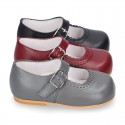 Classic sweet NAPPA leather little Mary Janes with scallop and buckle fastening.