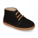 Casual little ankle boots shoes in suede leather.