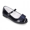 New little OKAA Mary Jane shoes with shoemaker ribbon in patent leather.