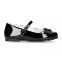 New little OKAA Mary Jane shoes with shoemaker ribbon in patent leather.