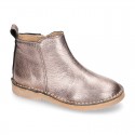 Casual METAL NAPPA leather kids ankle boot shoes with elastic band and zipper closure.