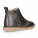 Casual METAL NAPPA leather kids ankle boot shoes with elastic band and zipper closure.