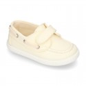 Cotton Canvas Boat shoes laceless for kids.