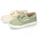 Cotton Canvas Boat shoes laceless for kids.