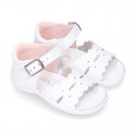 Washable leather sandals for little girls with waves design and SUPER FLEXIBLE soles.