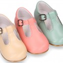 Kids T-Strap shoes with buckle fastening in soft nappa leather in seasonal colors.