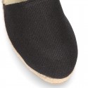 Cotton canvas espadrilles shoes Valencia style in black color.