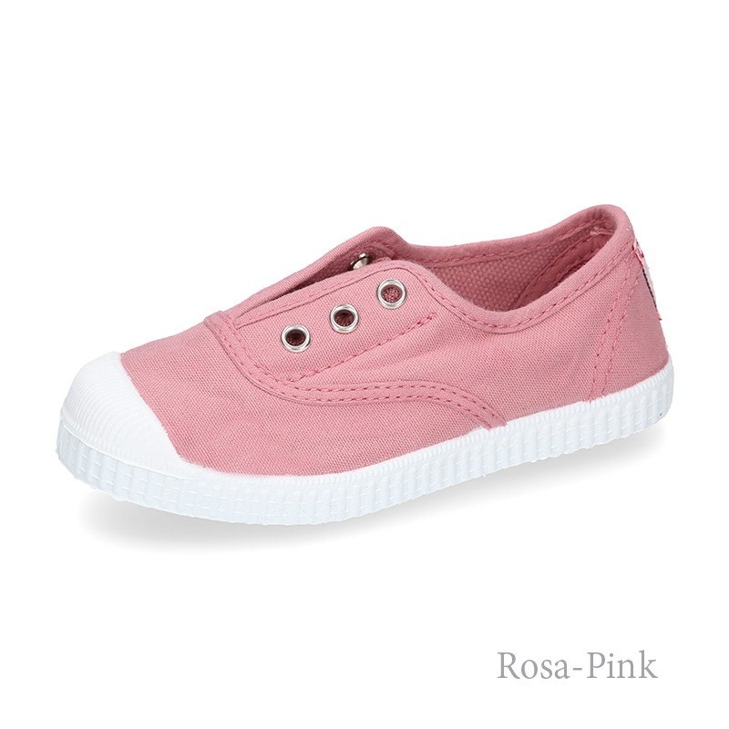 Canvas cotton sneakers with elastic band and rubber toe cap. 68 | OkaaSpain