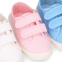 Cotton Canvas kids Sneaker laceless in pastel colors.