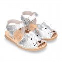 Little MOUSE Metal leather Menorquina sandals with hook and loop strap.