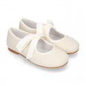 Little Angel style ballet flat shoes in LINEN with ties closure.