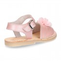 SOFT NACAR leather girl Menorquina sandals with FLOWER design.