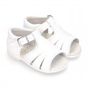 PATENT leather Little kids Sandal shoes with sccallop.