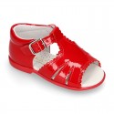 PATENT leather Little kids Sandal shoes with sccallop.